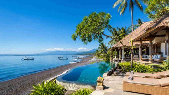lovina beach bali accommodation